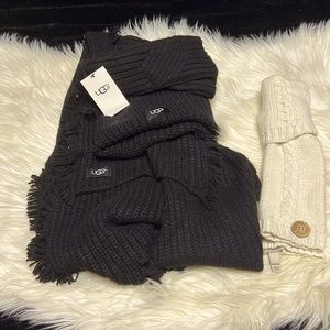 Ugg Scarf set